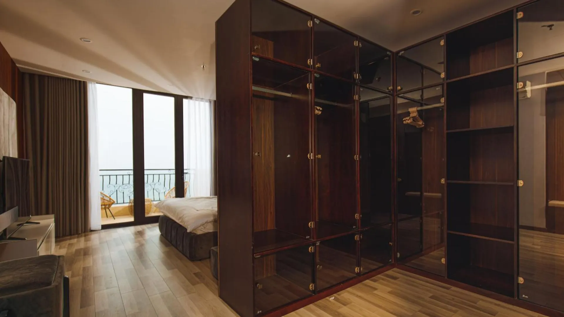 Mercury Beach Danang Вьетнам