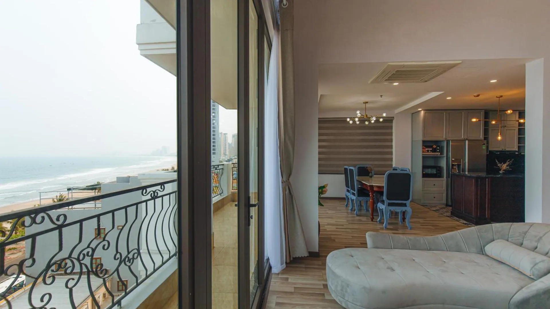 Mercury Beach Danang 0*, Дананг Вьетнам