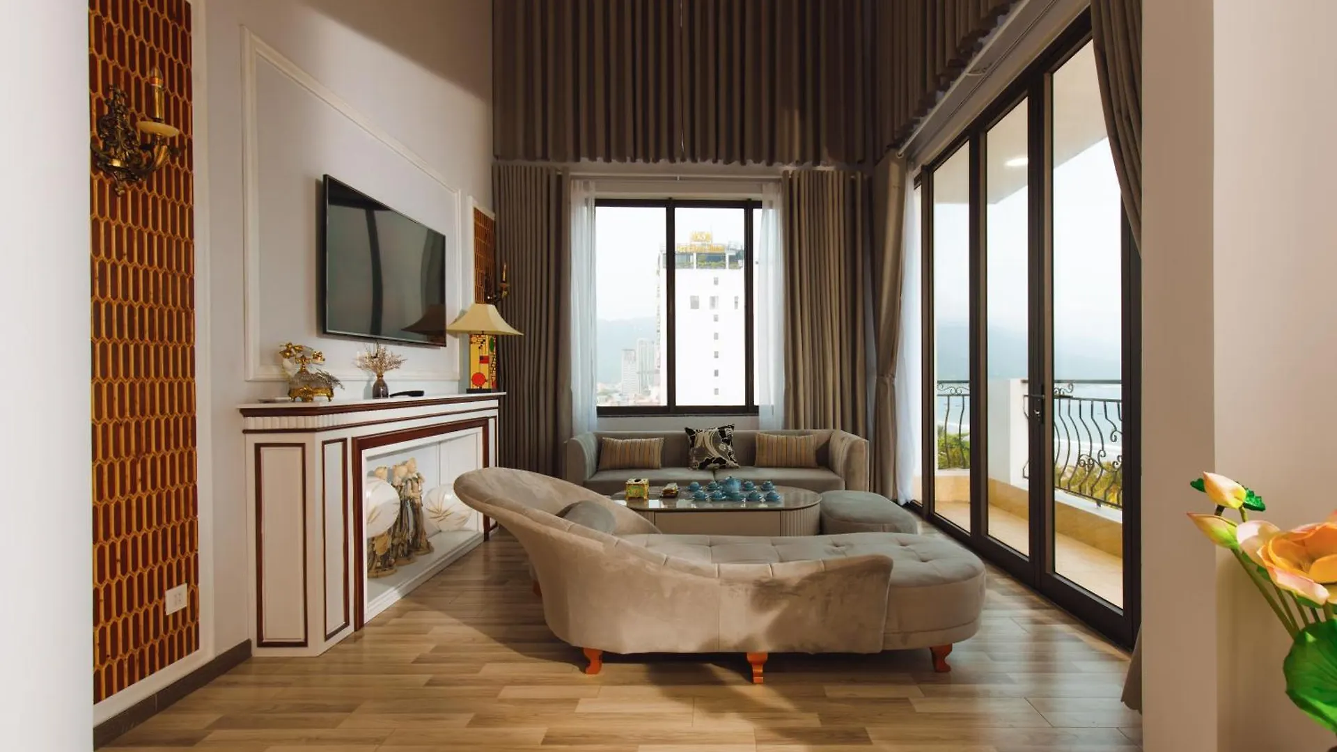 Отель Mercury Beach Danang Вьетнам